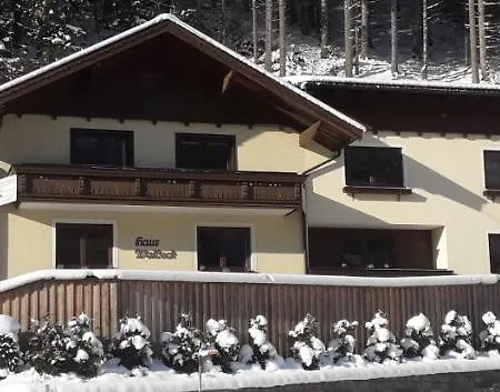 Haus Waldeck سخلادميخ